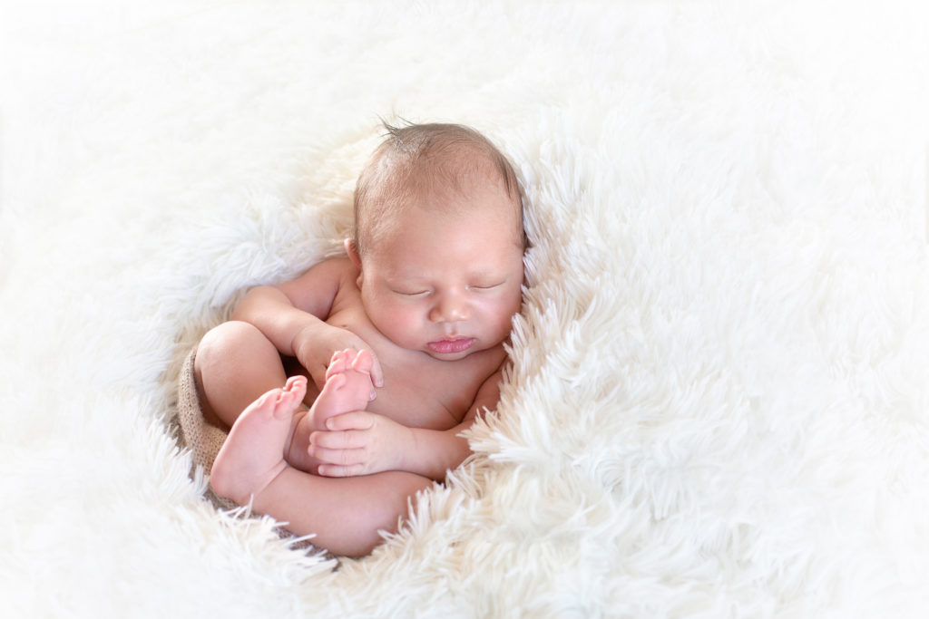 photographe-bebe-seance-personalisee-sur-mesure-experiences-nouveau-ne-paris